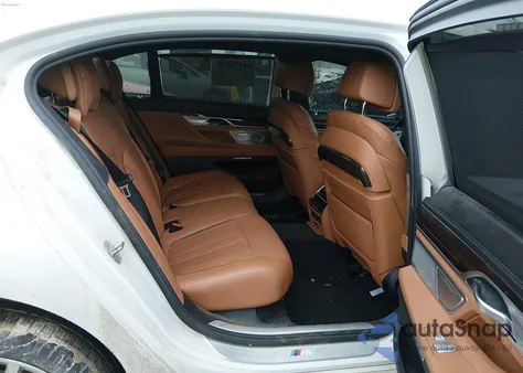 2016 BMW 750I xDrive z USA, uszkodzony, nr VIN WBA7F2C53GG419359